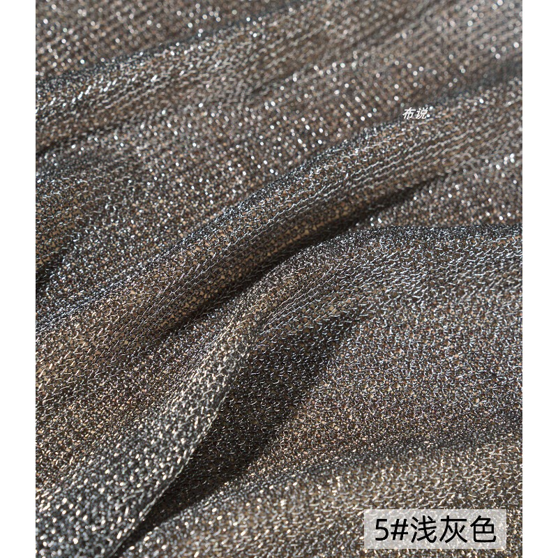 ライトグレーメタリック糸生地 4方向ストレッチ ソフトニット - Crystal Mesh Fabric のレビューと価格