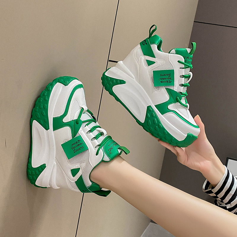 9.5 センチメートル女性高プラットフォームスニーカー秋通気 - Guipure Lace Panel のレビューと価格