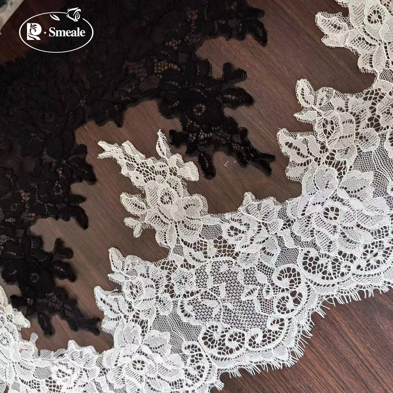 6M=2個、チンロンコットン製、伸縮性なし、不規則な曲線のま - Guipure Lace Panel のレビューと価格